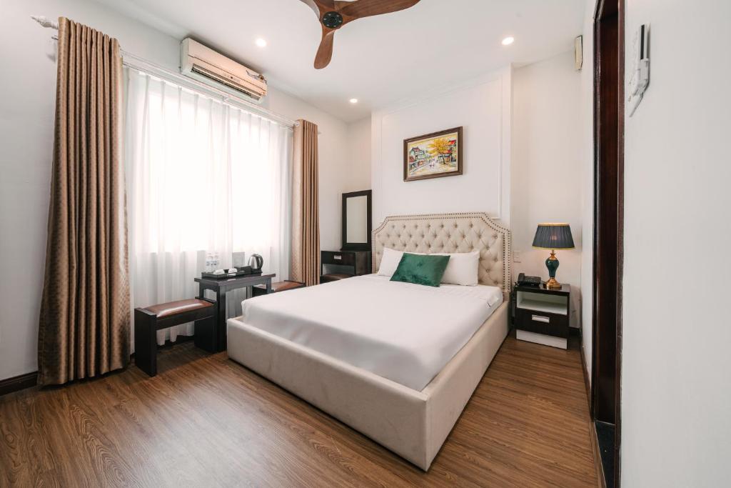 Bay Luxury Chariot Boutique Hotel - 235 Pho Hue – Hanoi