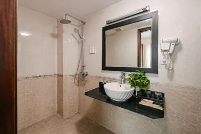 Bay Luxury Chariot Boutique Hotel - 235 Pho Hue – Fotos 3
